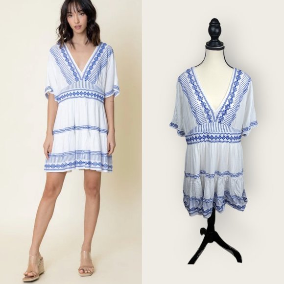 En Creme Dresses & Skirts - En Creme White Blue Embroidered Bohemian Western Mini Dress Size Large Women